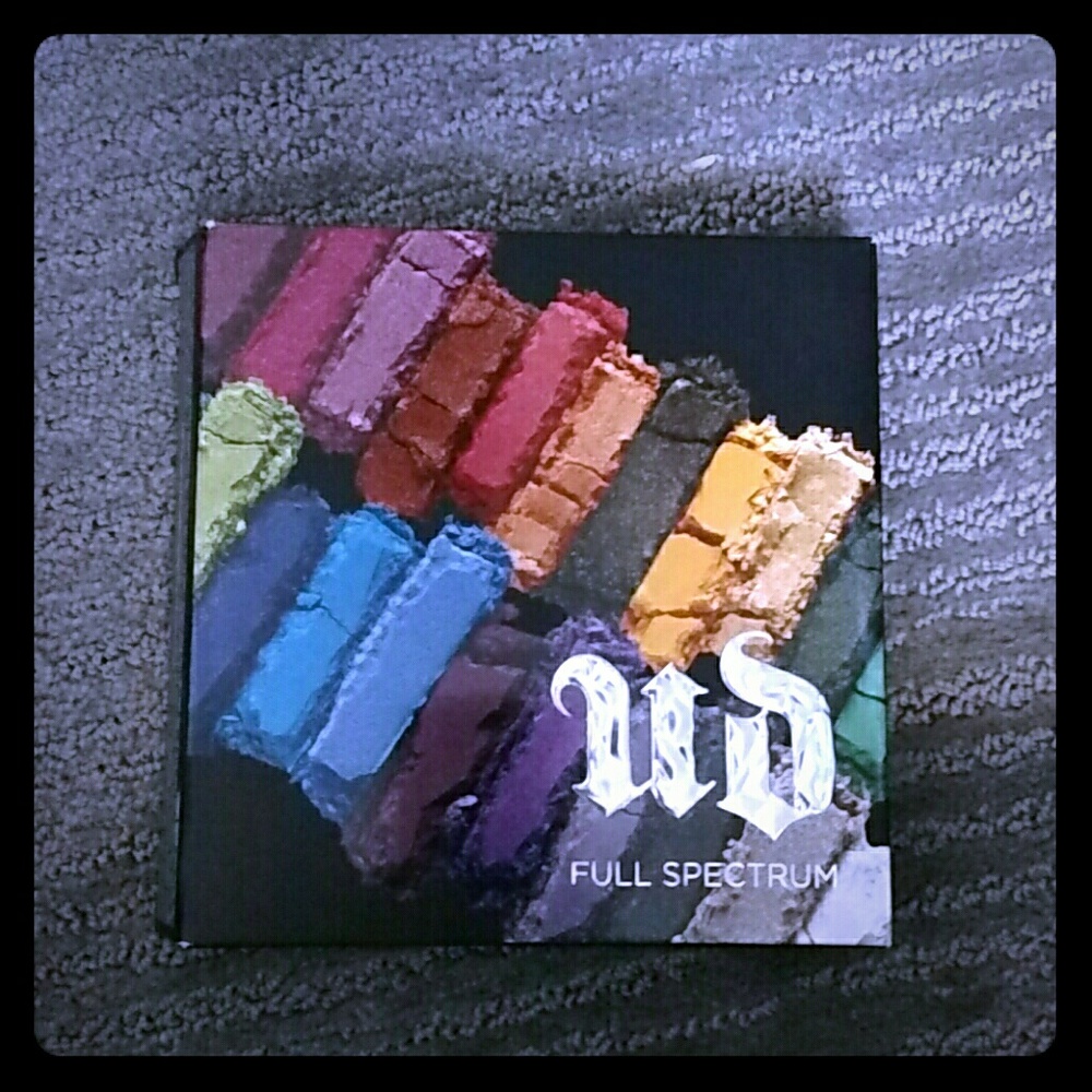 Urban decay spectrum pallet